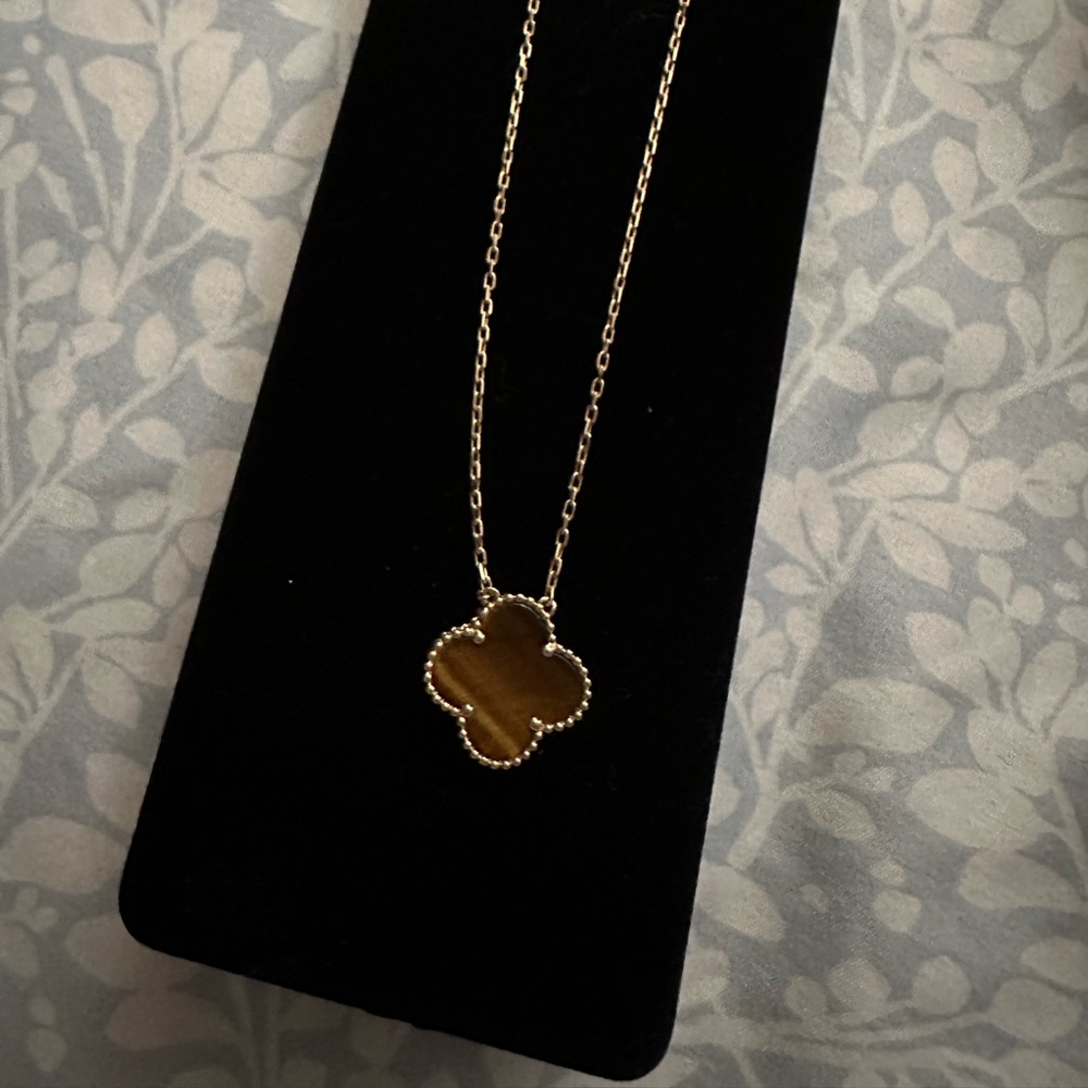 SOLD Clover tiger eye necklace